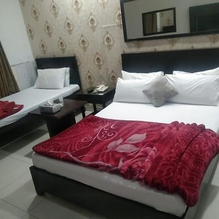 Hotel Silver Sand Multan Exterior foto