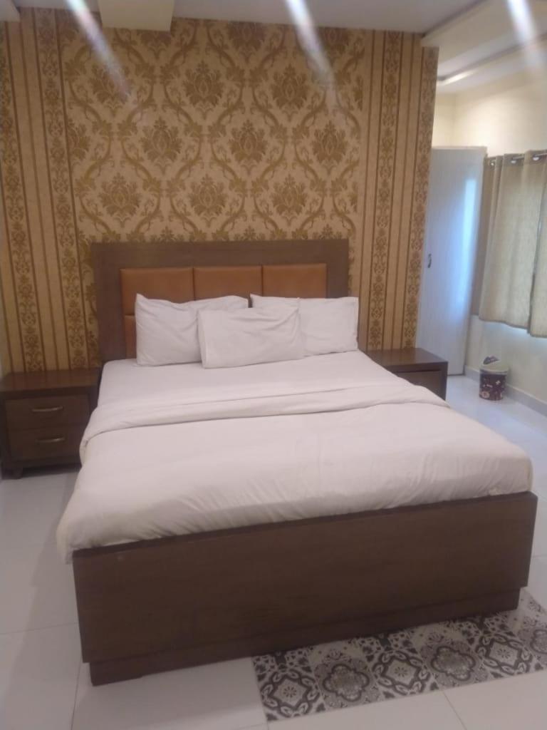 Hotel Silver Sand Multan Exterior foto